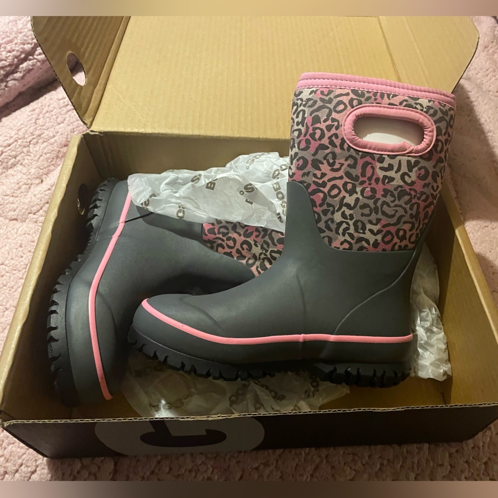 Kids' Grasp Leopard Waterproof Boot BOGS winter rain boot scuba rubber size 1